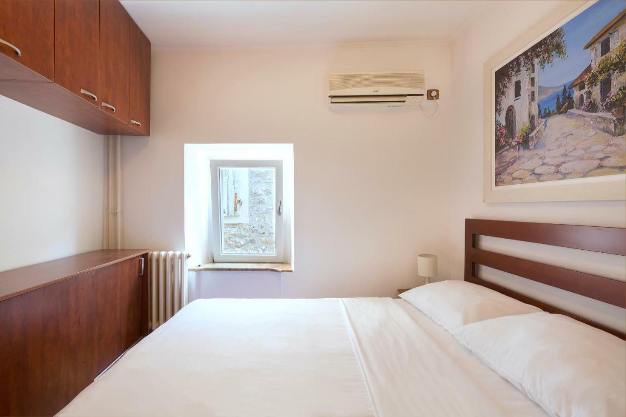 Apartment Kovacevic Old Town ブドヴァ エクステリア 写真