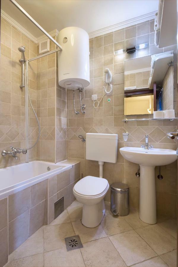 Apartment Kovacevic Old Town ブドヴァ エクステリア 写真
